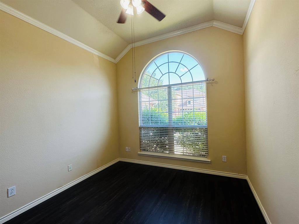 Apartment for rent at 8205 Rancho De La Osa Trail, McKinney, TX 75070