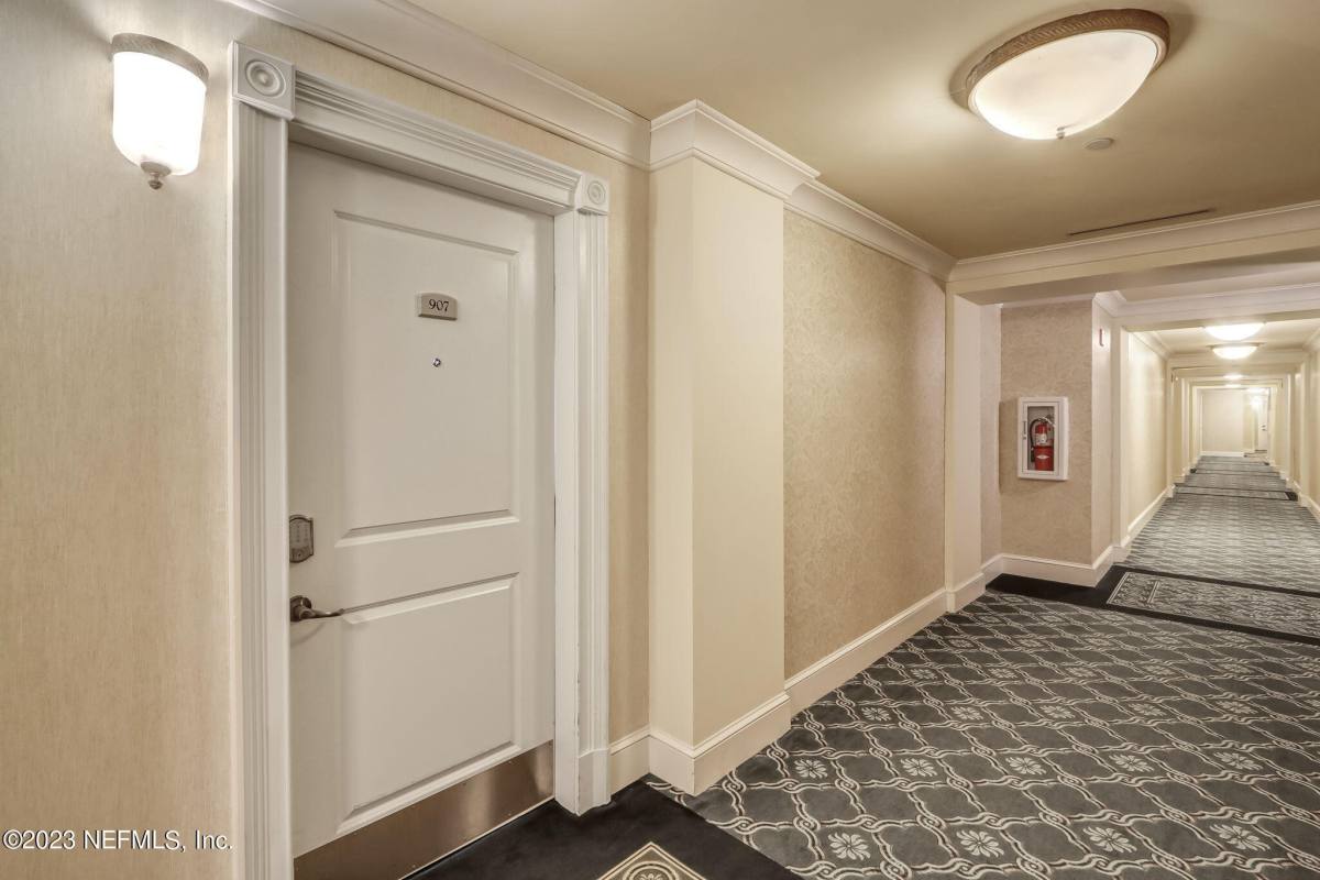 Apartment for rent at 400 E Bay St #907, Jacksonville, FL 32202