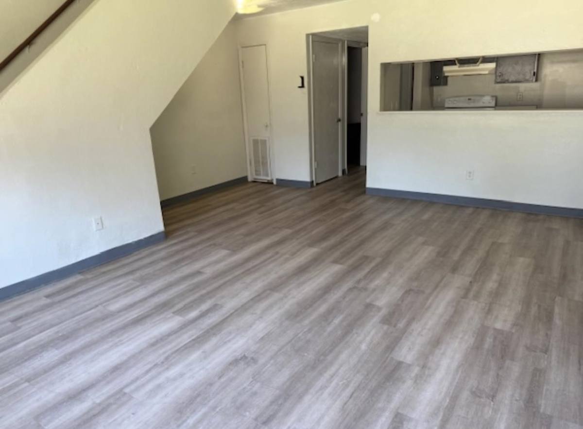Apartment for rent at 1830 Nekoma Court, Tallahassee, FL 32304
