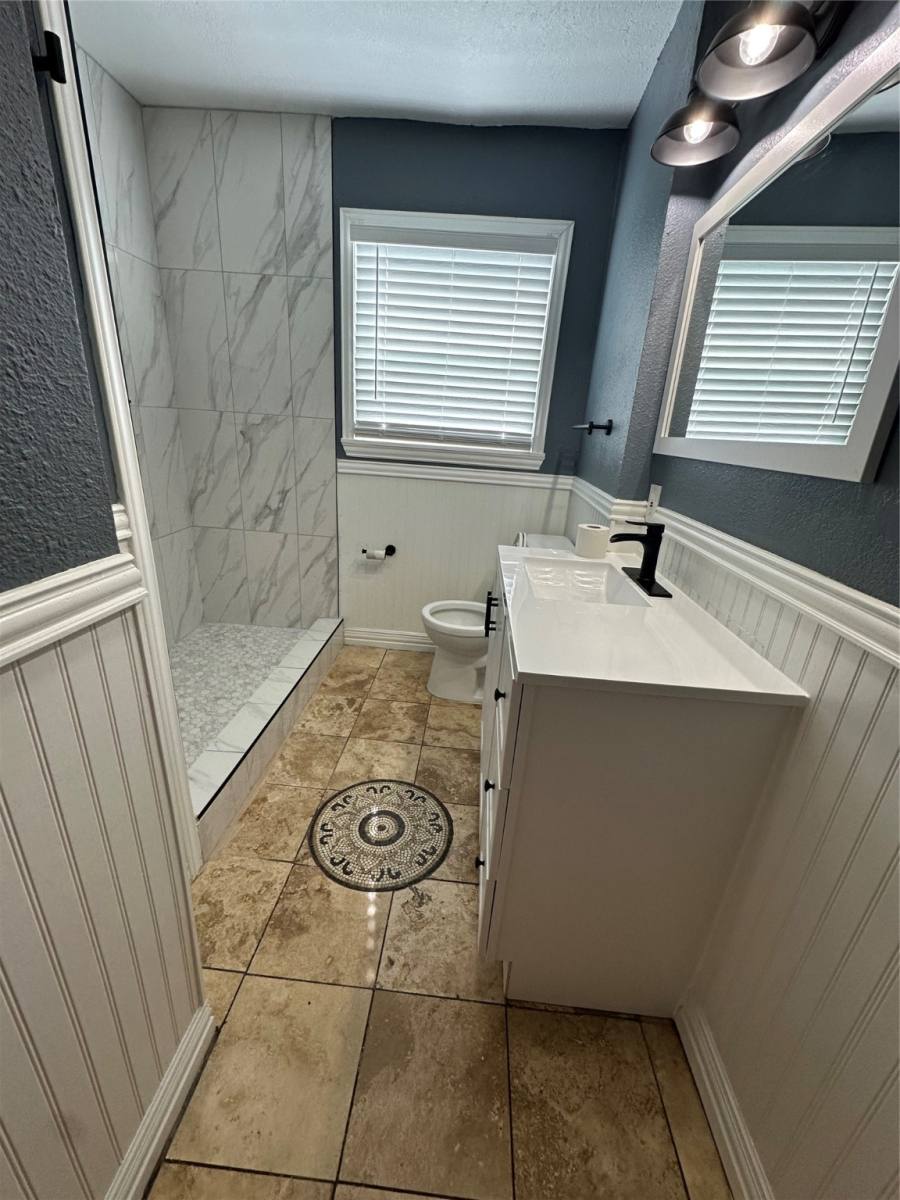 Apartment for rent at 10110 Glenmawr Dr, Houston, TX 77075