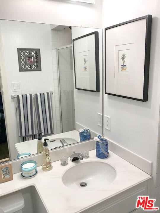 Apartment for rent at 8727 Shoreham Dr #2, West Hollywood, CA 90069