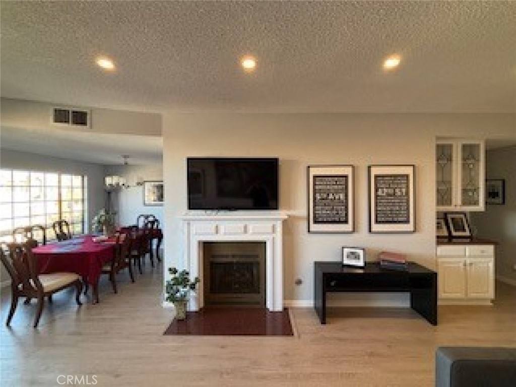 Condo for rent at 4430 Noble Ave #202, Sherman Oaks, CA 91403