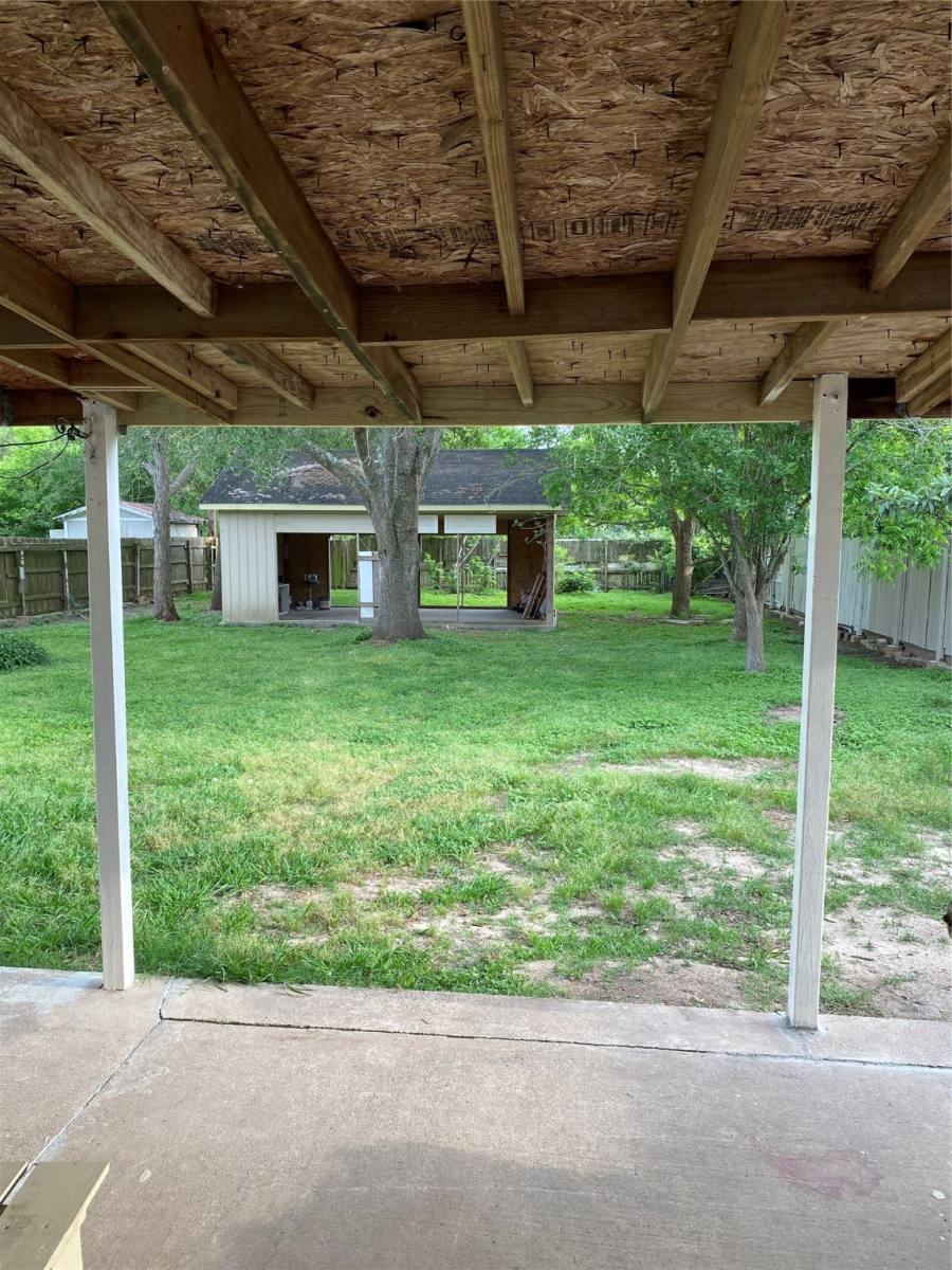 Apartment for rent at 8012 Folkstone Lane, Houston, TX 77075