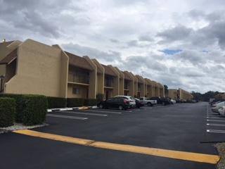 Apartment for rent at 2805 SW 22nd Ave #2060, Delray Beach, FL 33445