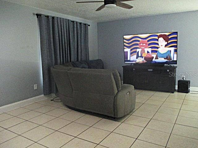 Apartment for rent at 12932 81st Ave, Seminole, FL 33776