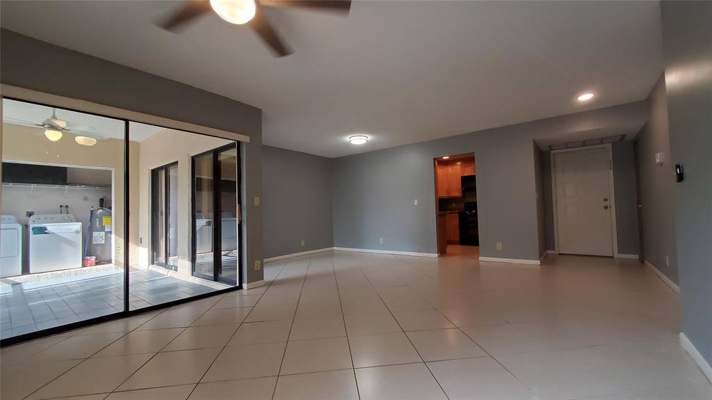 Condo for rent at 3831 Cocoplum Circle #3592, Pompano Beach, FL 33063