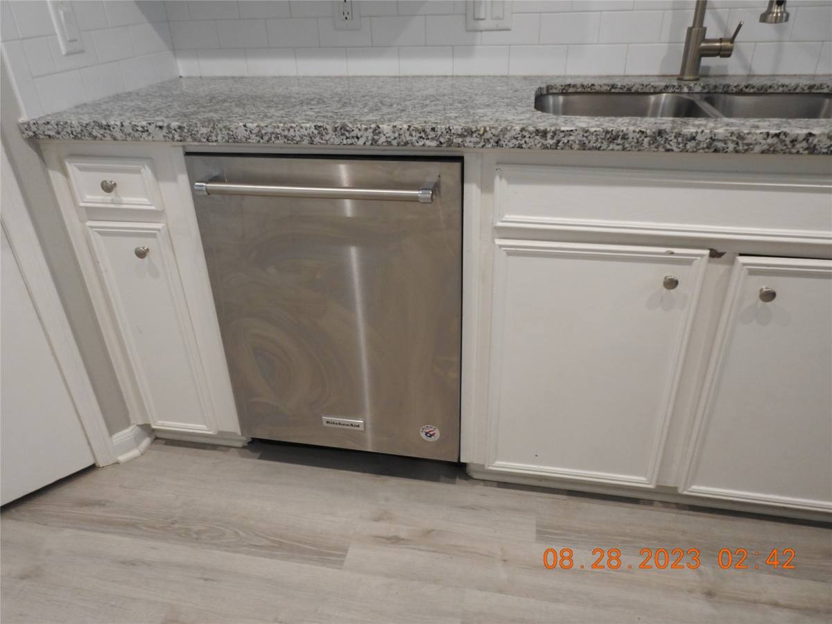 Townhouse for rent at 22 Chapparal Court #22, Missouri City, TX 77459