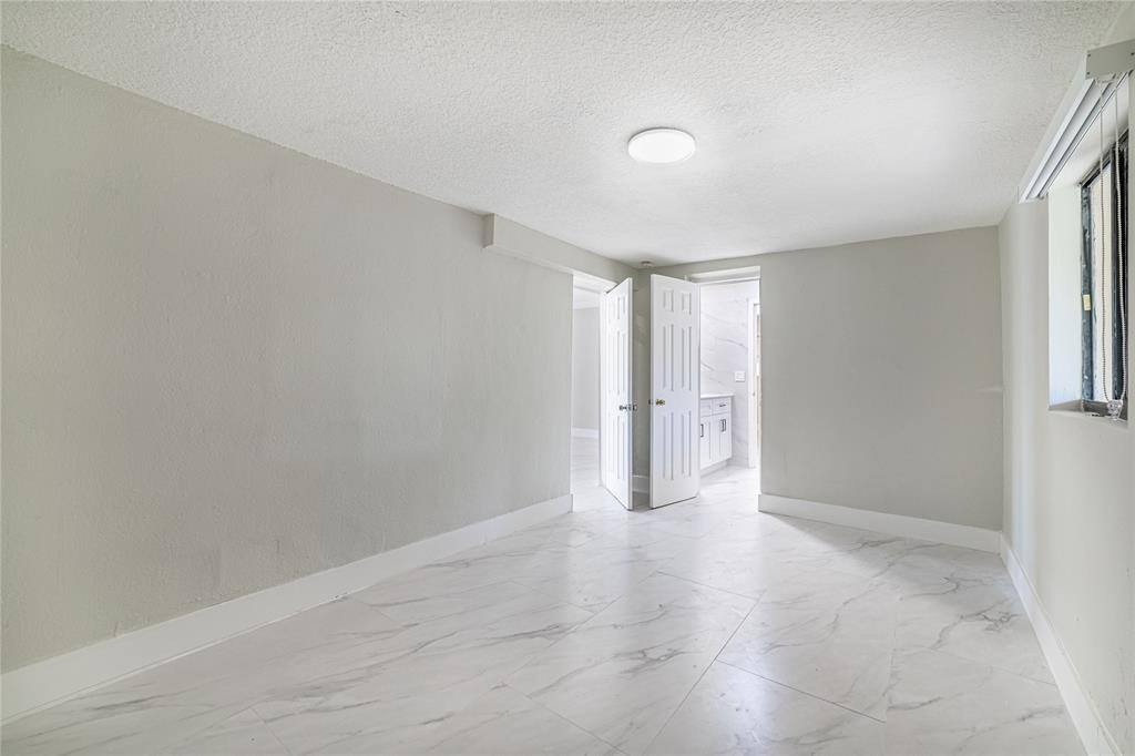 Apartment for rent at 6220 SW 9th Court, Pompano Beach, FL 33068