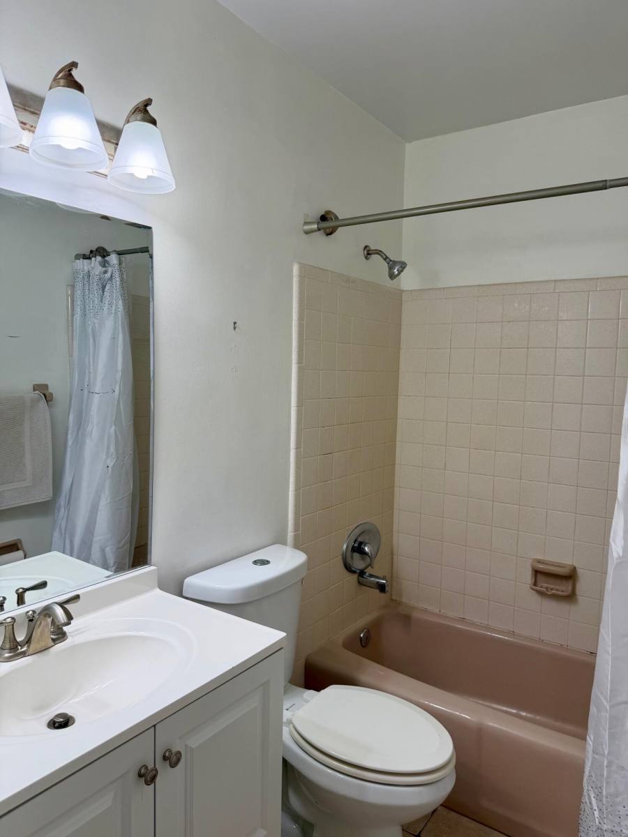 Apartment for rent at 3 Forest Hills Lane #3, Boca Raton, FL 33431