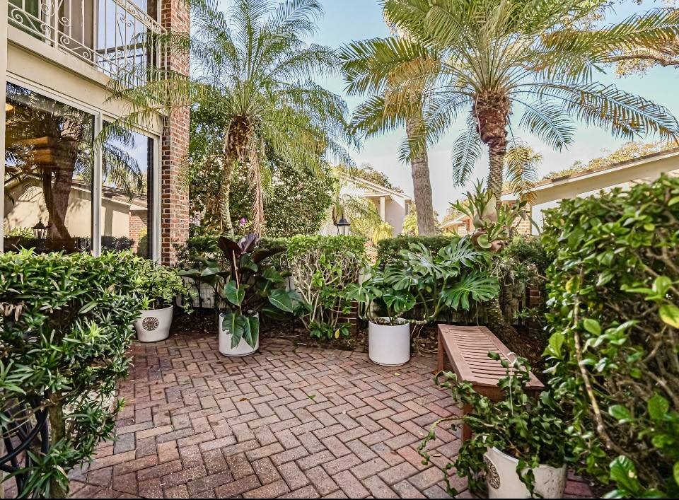 Condo for rent at 133 E Park Shores Circle #1337E, Vero Beach, FL 32963