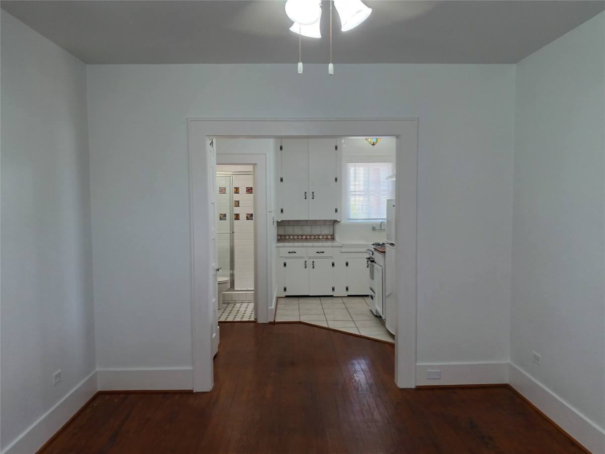 Apartment for rent at 2924 Ave P 1 2 #1, Galveston, TX 77550