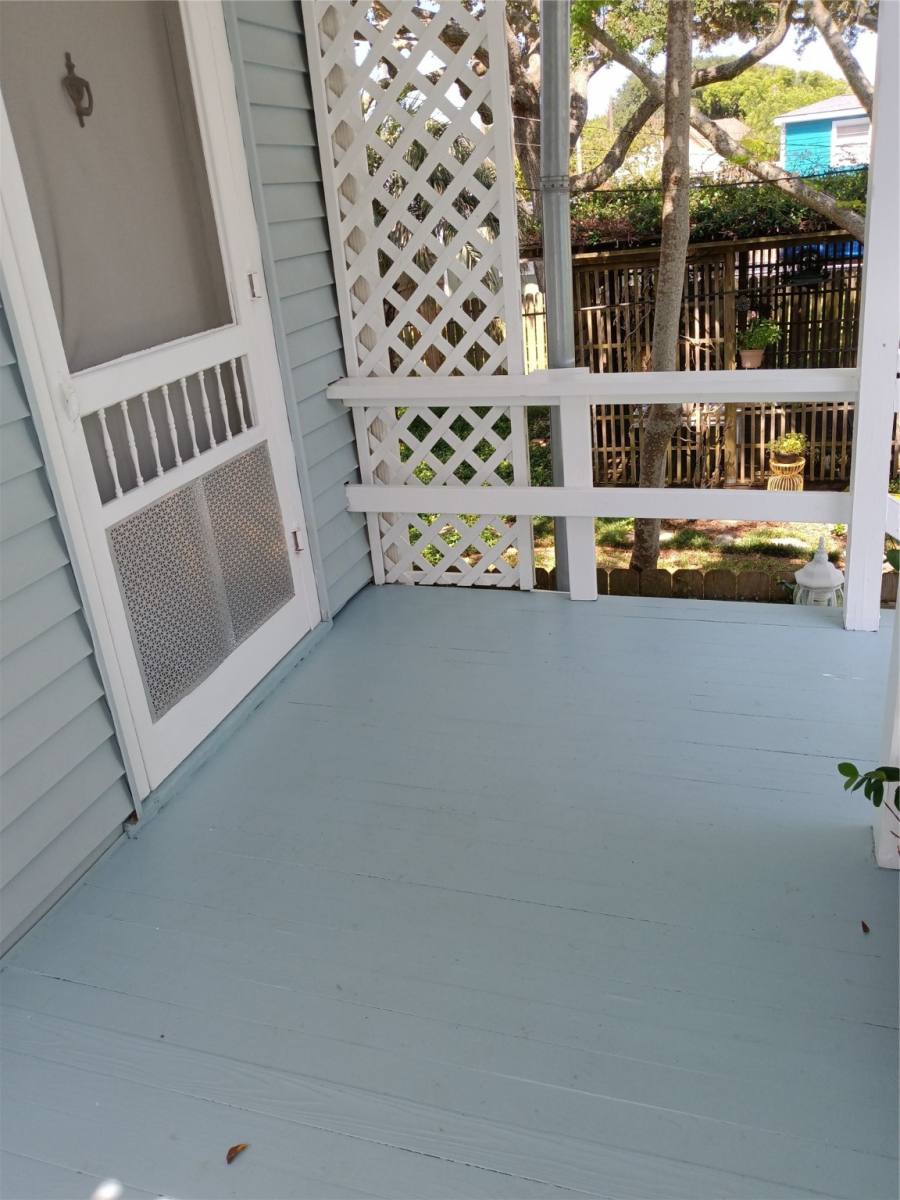Apartment for rent at 2924 Ave P 1 2 #1, Galveston, TX 77550