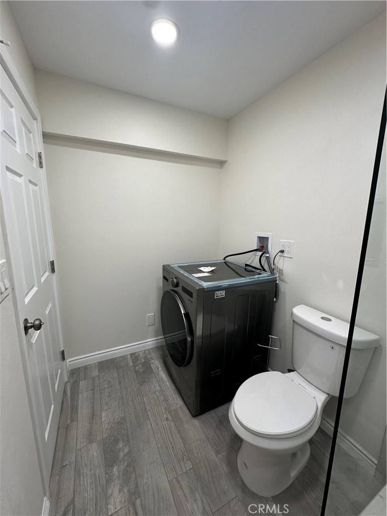 Apartment for rent at 20655 Lemmer St, Chatsworth, CA 91311