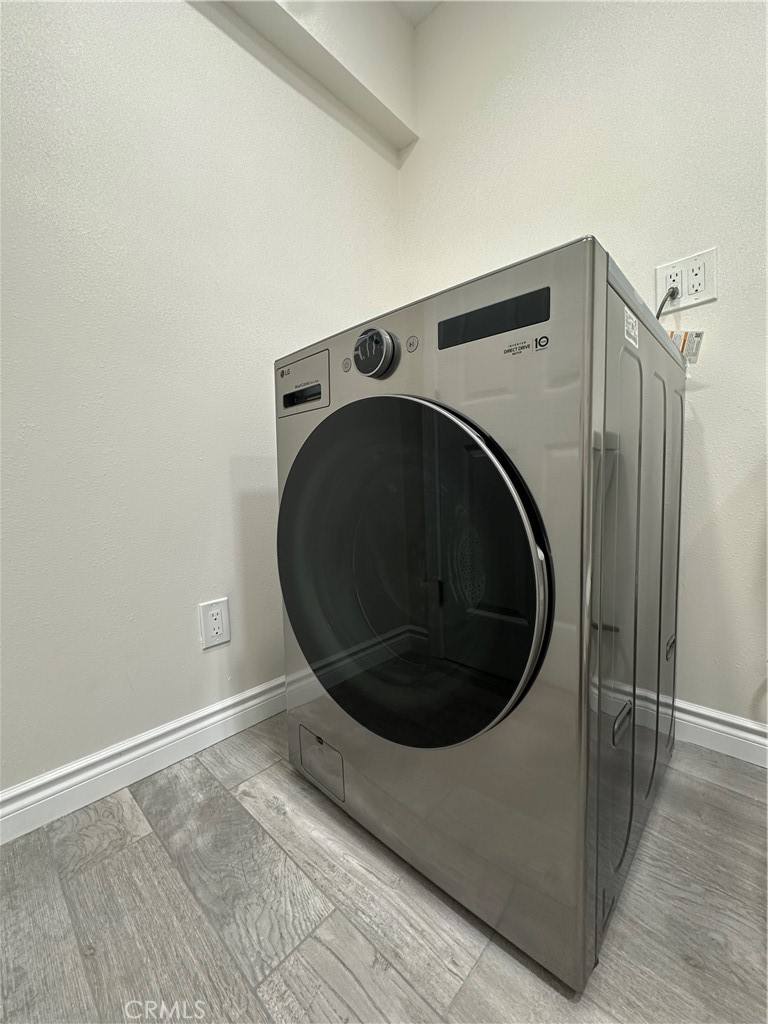 Apartment for rent at 20655 Lemmer St, Chatsworth, CA 91311
