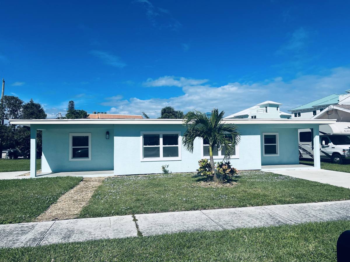Apartment for rent at 1400 Binney Dr, Fort Pierce, FL 34949