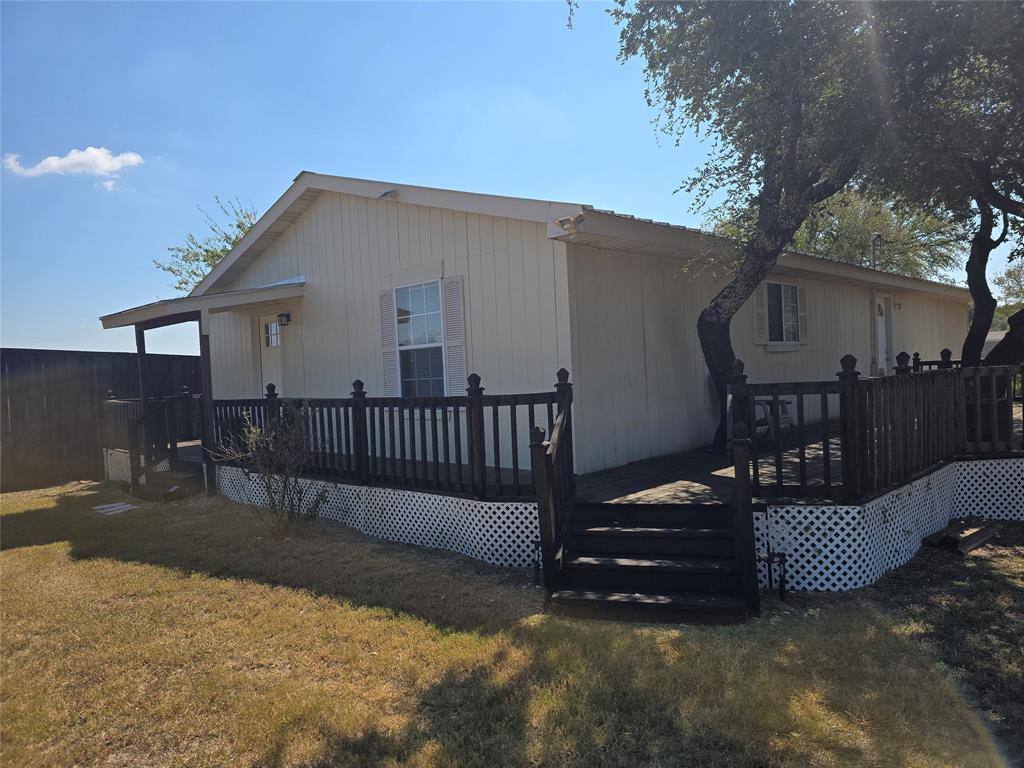 Apartment for rent at 1429 Terry Dr, Aledo, TX 76008