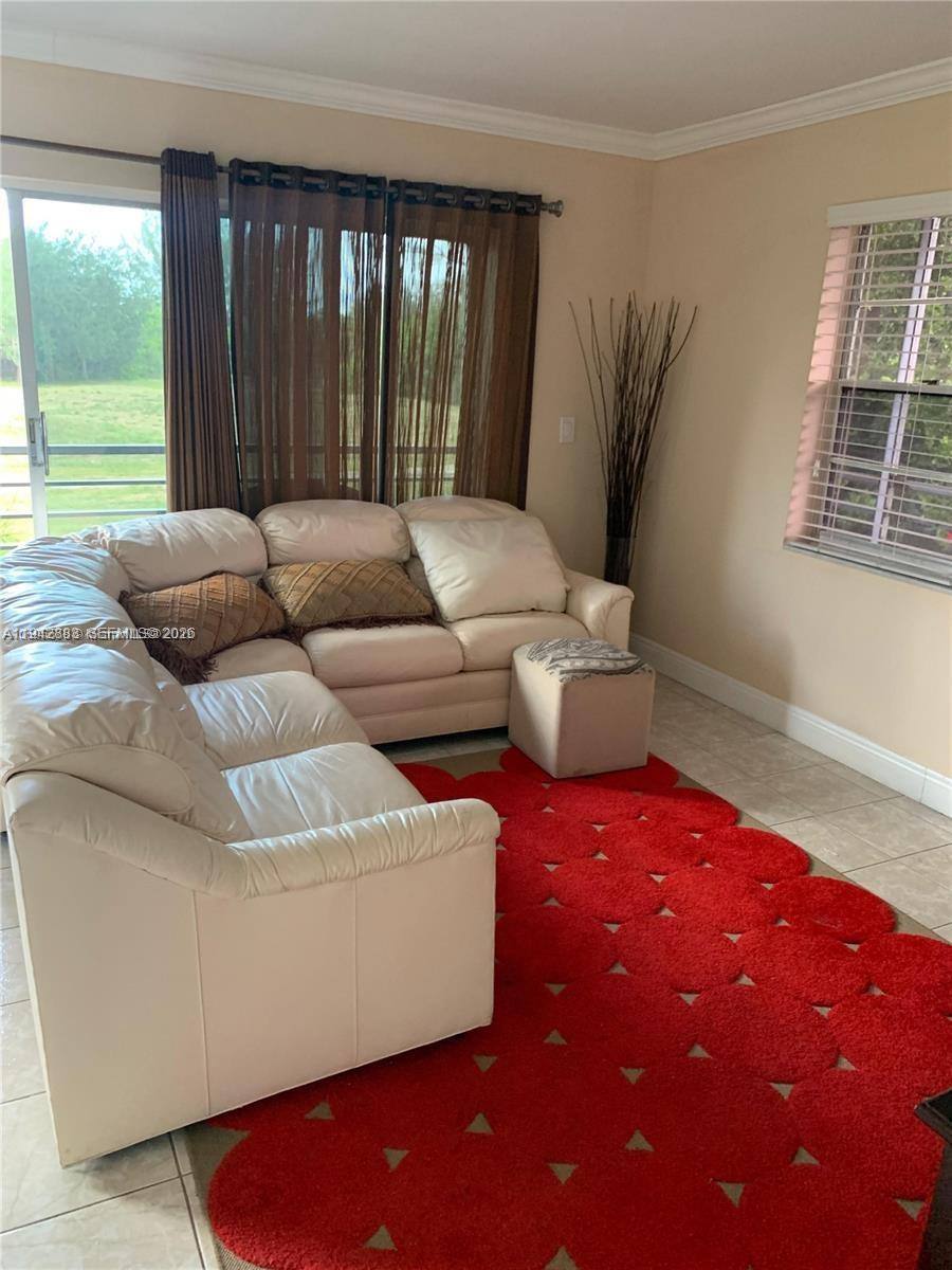 Condo for rent at 3048 Sunrise Lakes Dr E #218, Fort Lauderdale, FL 33322