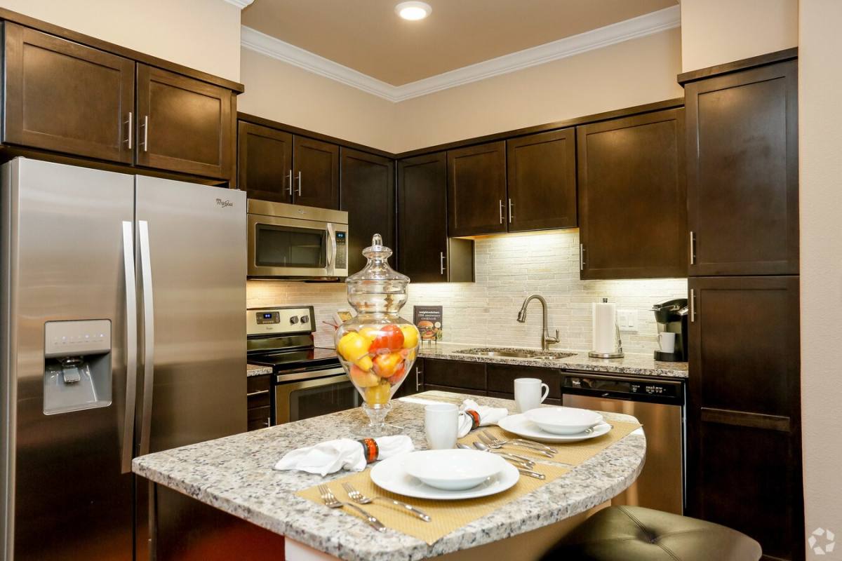 Apartment for rent at 3003 Seagler Rd #PW81, Houston, TX 77042