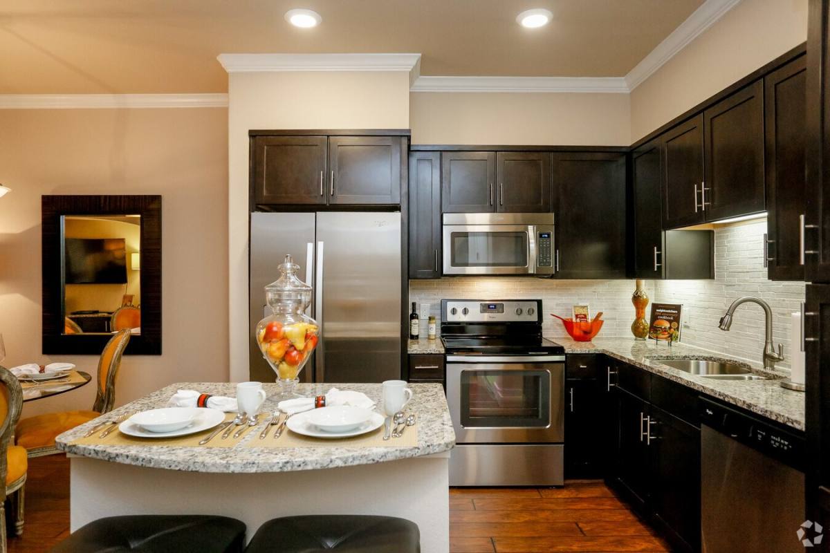 Apartment for rent at 3003 Seagler Rd #PW81, Houston, TX 77042