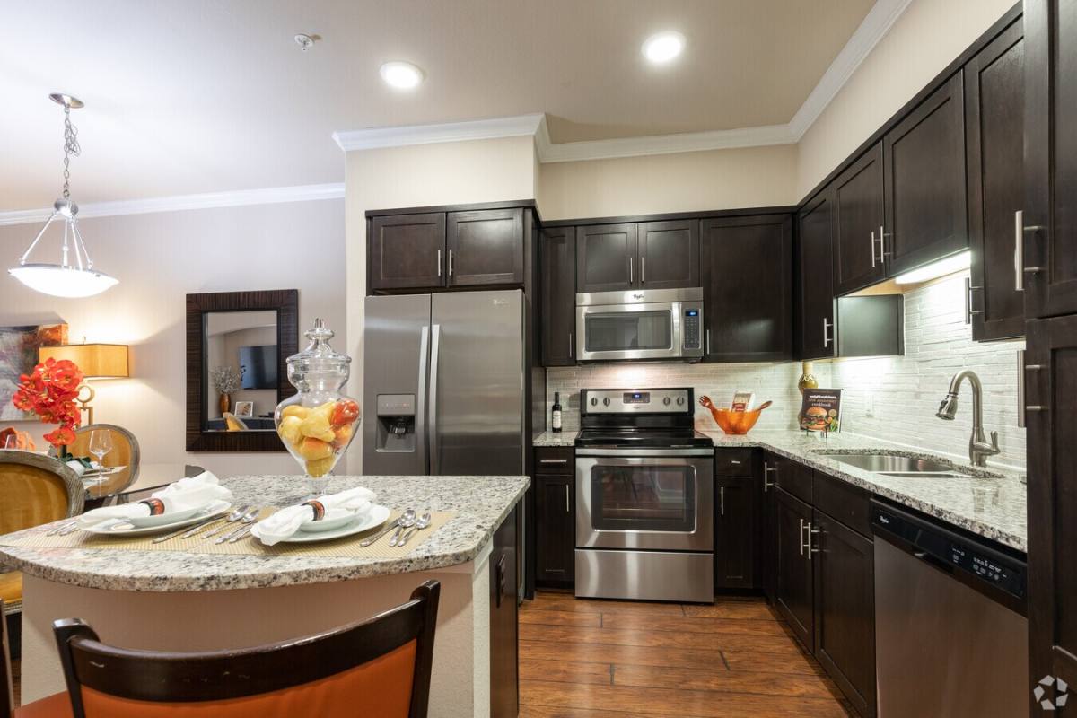 Apartment for rent at 3003 Seagler Rd #PW81, Houston, TX 77042