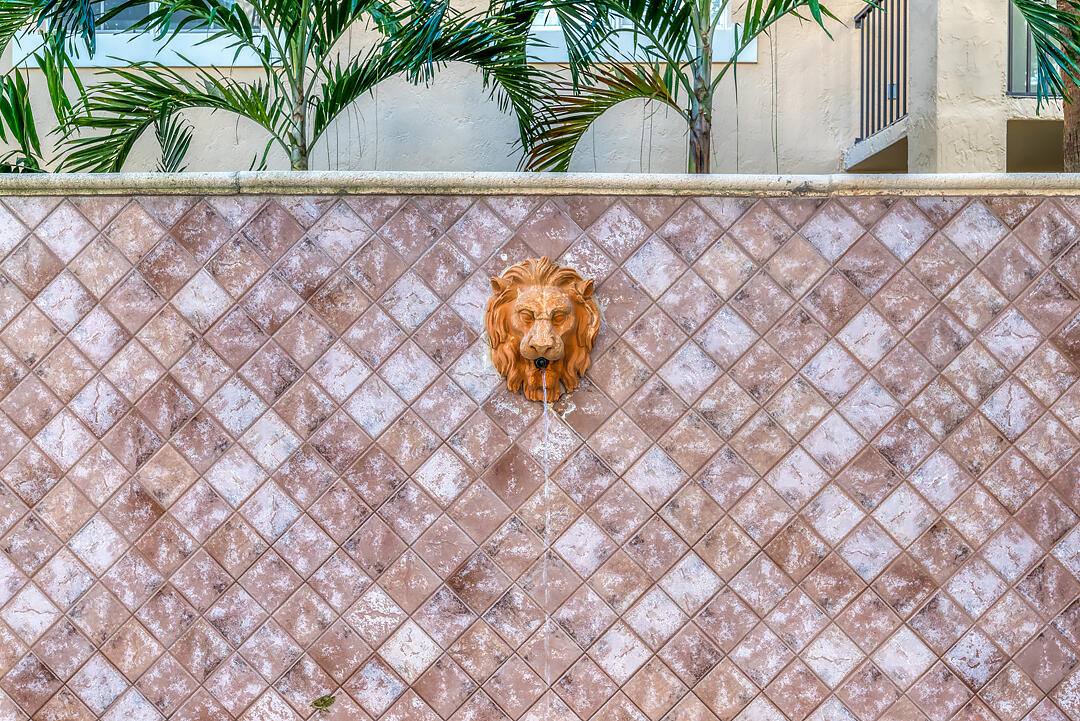 Condo for rent at 1801 N Flagler Dr #1801818 Flexible Sea, West Palm Beach, FL 33407