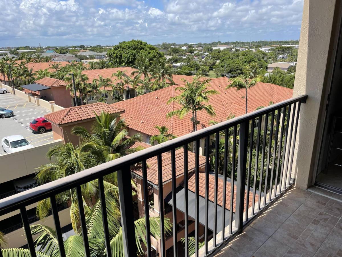 Condo for rent at 1801 N Flagler Dr #1801818 Flexible Sea, West Palm Beach, FL 33407