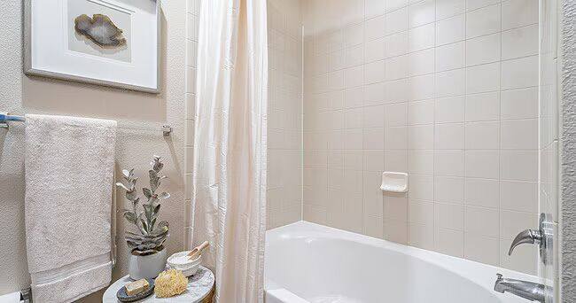 Apartment for rent at 11200 Broadway #RC2, Pearland, TX 77584