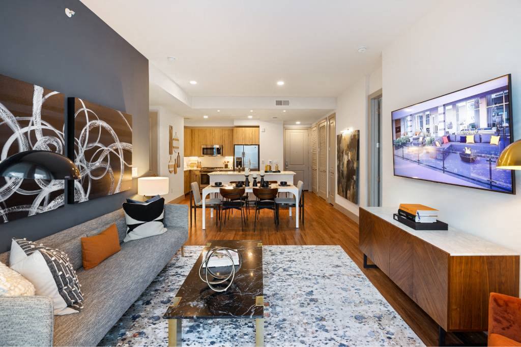 Apartment for rent at 1317 Post Oak Park Dr #RARH3, Houston, TX 77027