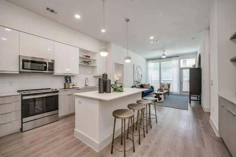 Apartment for rent at 7892 Knight Rd #RMCR, Houston, TX 77054