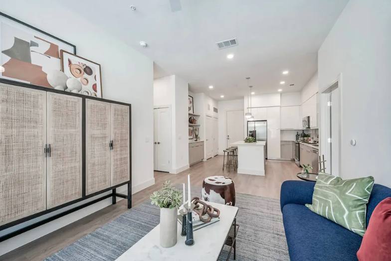 Apartment for rent at 7892 Knight Rd #RMCR, Houston, TX 77054