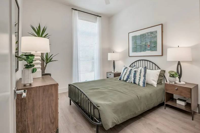 Apartment for rent at 7892 Knight Rd #RMCR, Houston, TX 77054