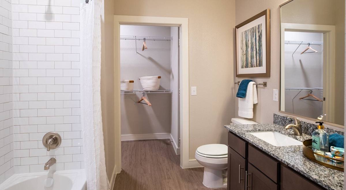 Apartment for rent at 4910 Spring Cypress Rd #RLSG2, Spring, TX 77379