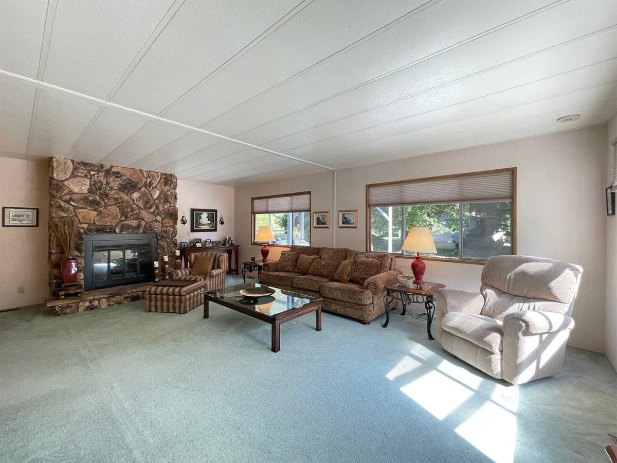 House for rent at 121 Ivy Lane, Port Angeles, WA 98362