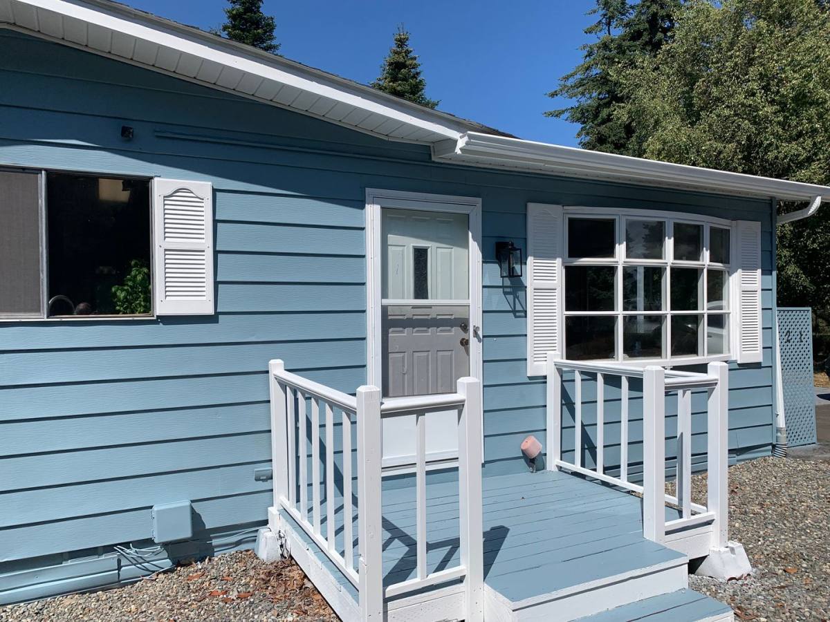 House for rent at 121 Ivy Lane, Port Angeles, WA 98362