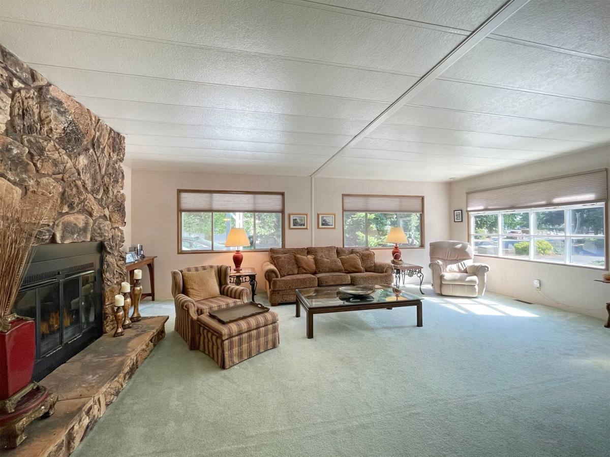 House for rent at 121 Ivy Lane, Port Angeles, WA 98362