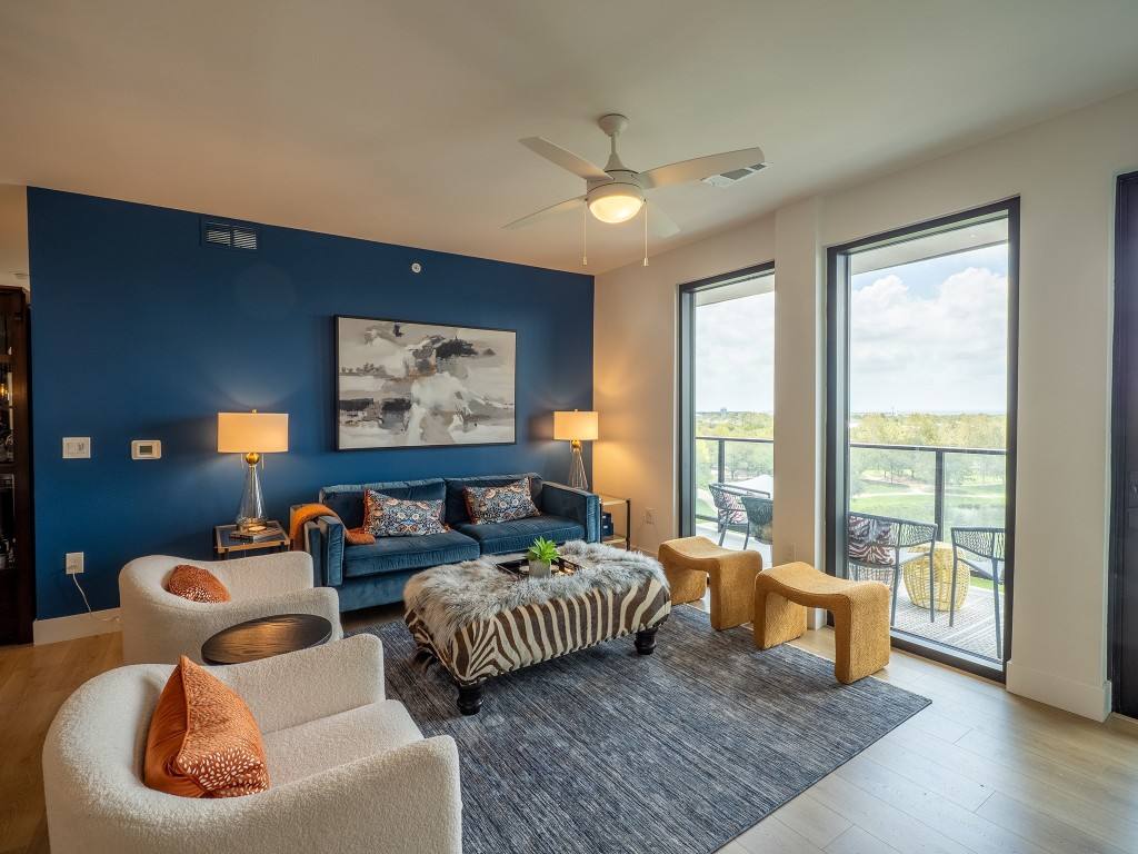 Condo for rent at 1701 Simond Ave #531, Austin, TX 78723