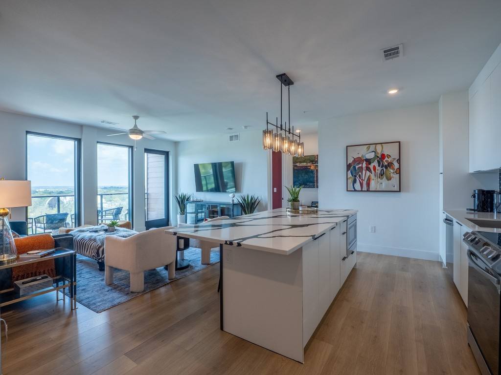 Condo for rent at 1701 Simond Ave #531, Austin, TX 78723