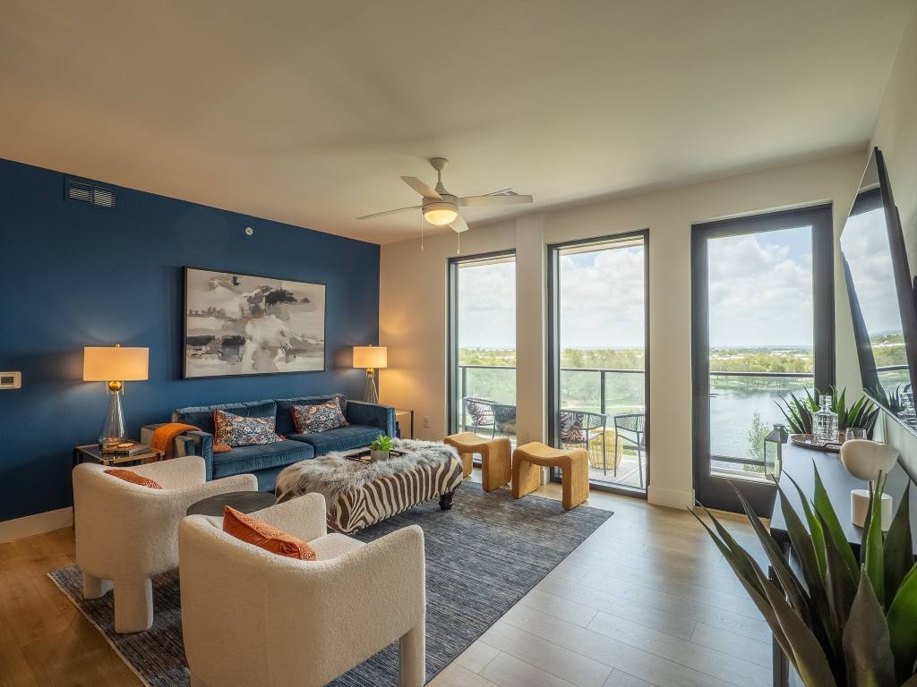 Condo for rent at 1701 Simond Ave #531, Austin, TX 78723