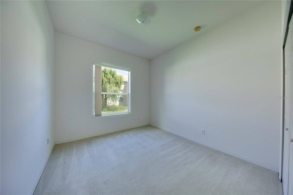 Apartment for rent at 1679 Pinyon Pine Dr, Sarasota, FL 34240