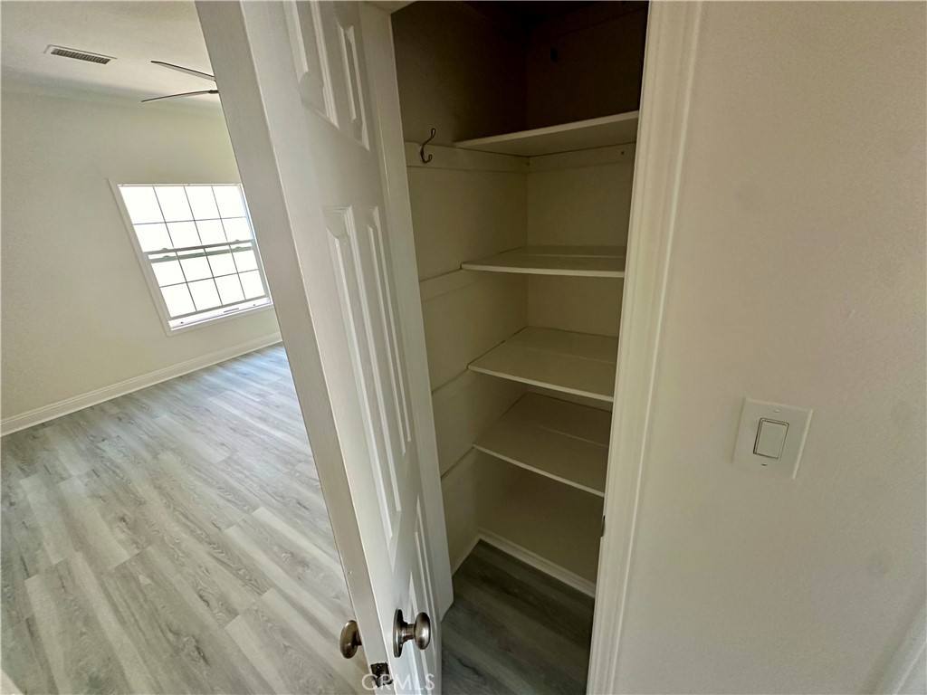 Townhouse for rent at 1760 1 2 N Las Palmas Ave, Los Angeles, CA 90028