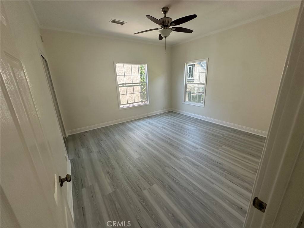 Townhouse for rent at 1760 1 2 N Las Palmas Ave, Los Angeles, CA 90028