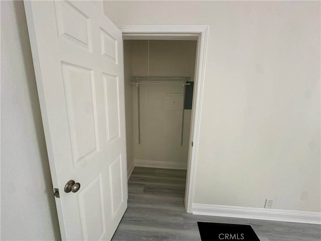 Townhouse for rent at 1760 1 2 N Las Palmas Ave, Los Angeles, CA 90028