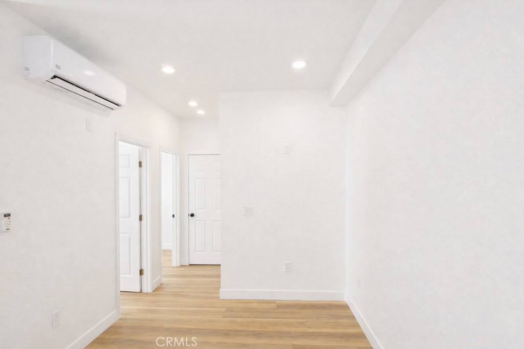 Apartment for rent at 625 Orizaba Ave #625-5, Long Beach, CA 90814