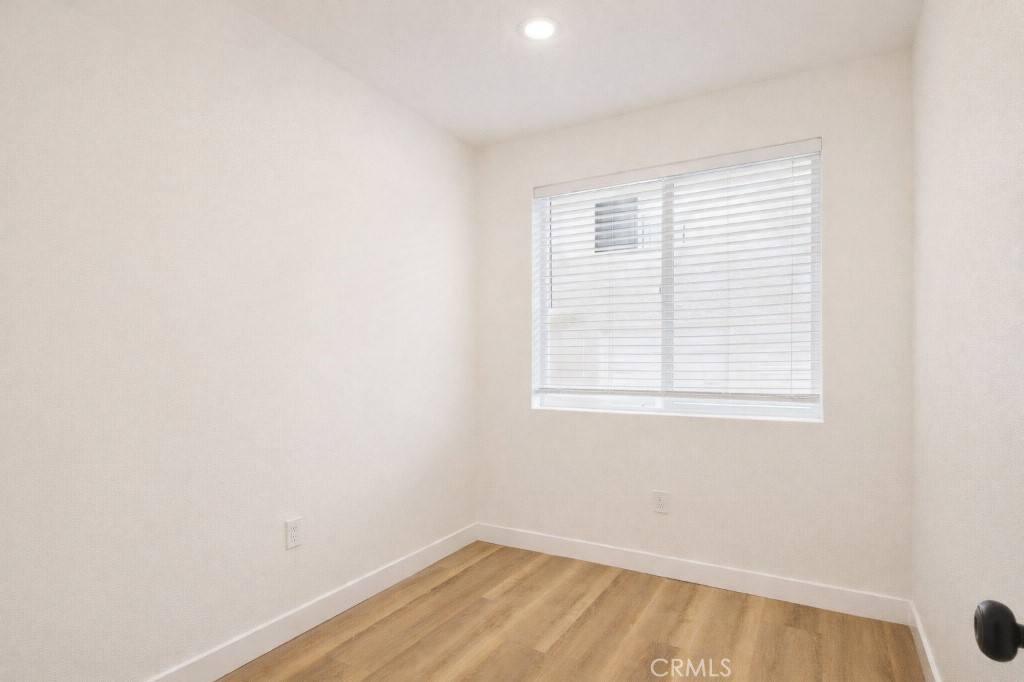 Apartment for rent at 625 Orizaba Ave #625-5, Long Beach, CA 90814