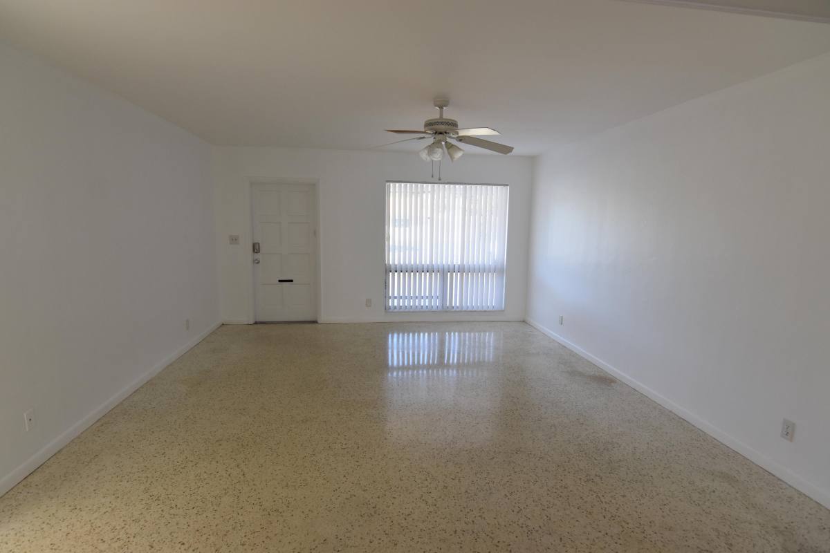 Apartment for rent at 2472 NE 5th Ave, Boca Raton, FL 33431