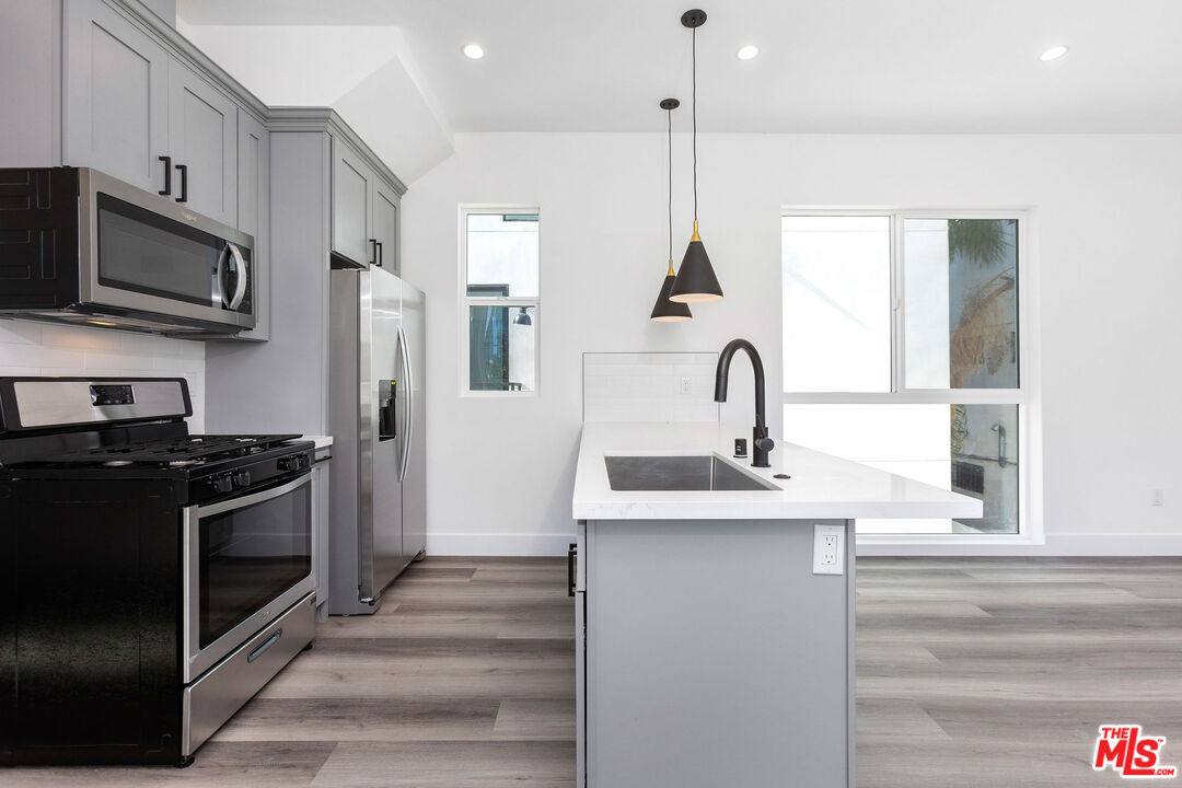 Apartment for rent at 1253 N Gower St, Los Angeles, CA 90038