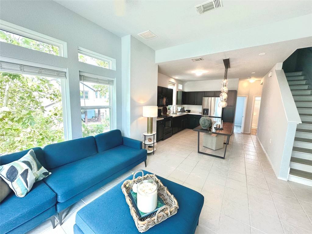 Townhouse for rent at 4323 Nitschke St, Austin, TX 78723
