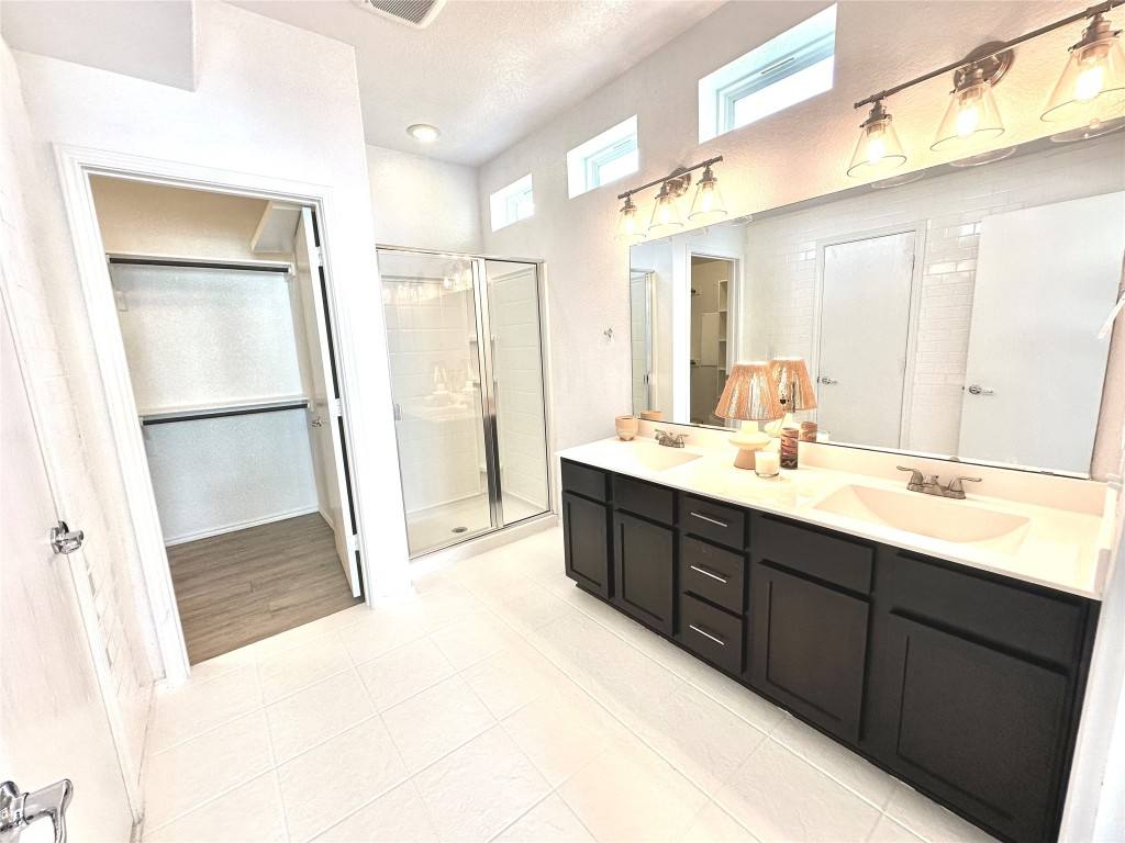 Townhouse for rent at 4323 Nitschke St, Austin, TX 78723