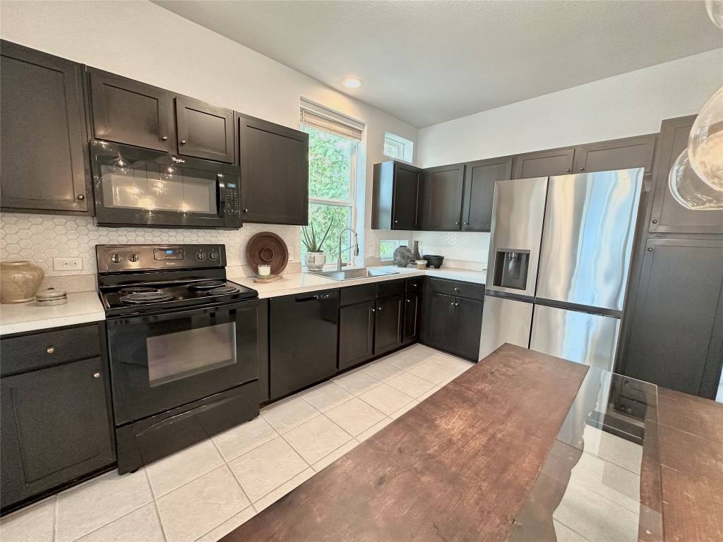 Townhouse for rent at 4323 Nitschke St, Austin, TX 78723
