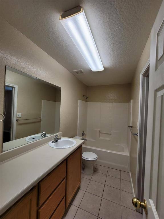 Apartment for rent at 4411 Bobbie Ann Dr, Granbury, TX 76049